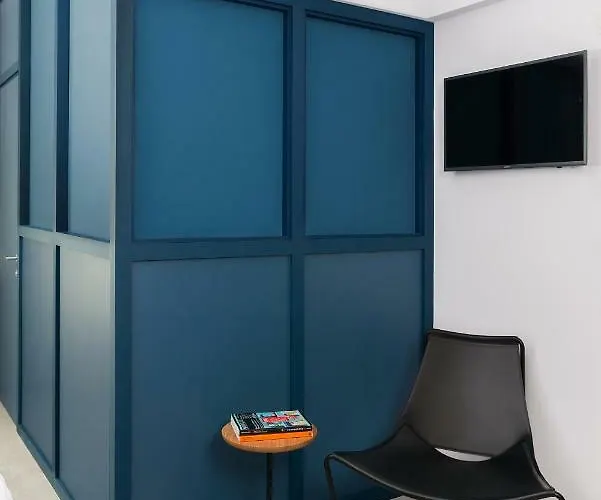 Bnbiz - Coworking Penzion Fiorenzuola dʼArda