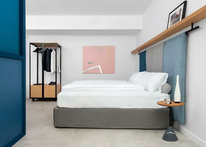 Bnbiz - Coworking Penzion Fiorenzuola dʼArda