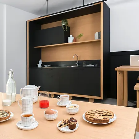 Guest house Bnbiz - Coworking