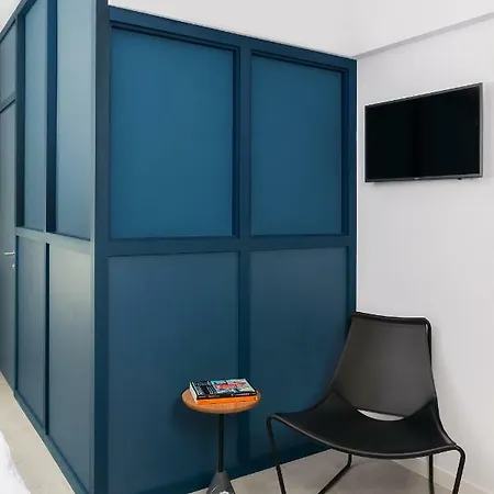 Bnbiz - Coworking Guest house Fiorenzuola d'Arda