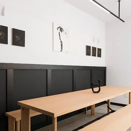 Pensjonat Bnbiz - Coworking