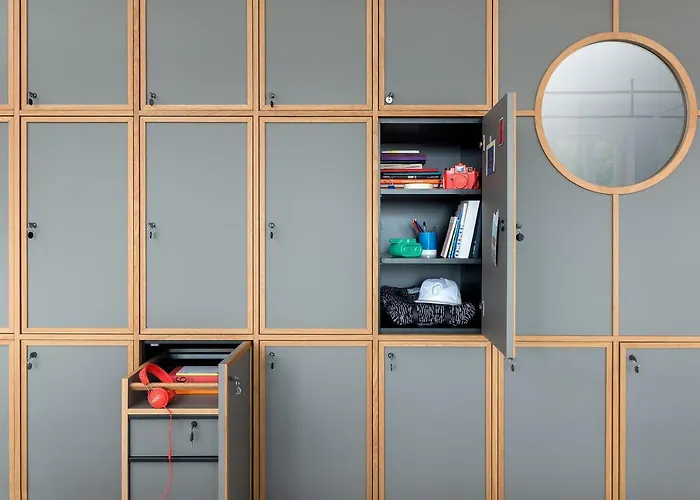 Bnbiz - Coworking 4* 费伦佐拉亚达