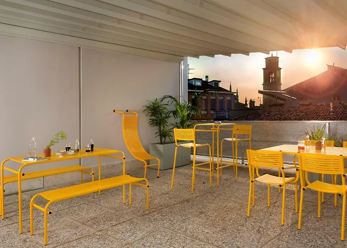 Bnbiz - Coworking Vendégház 4*